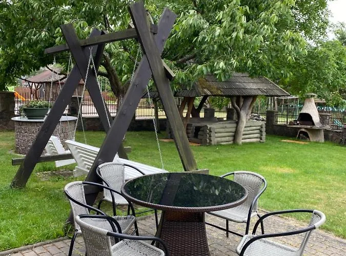 בית הארחה Birutes