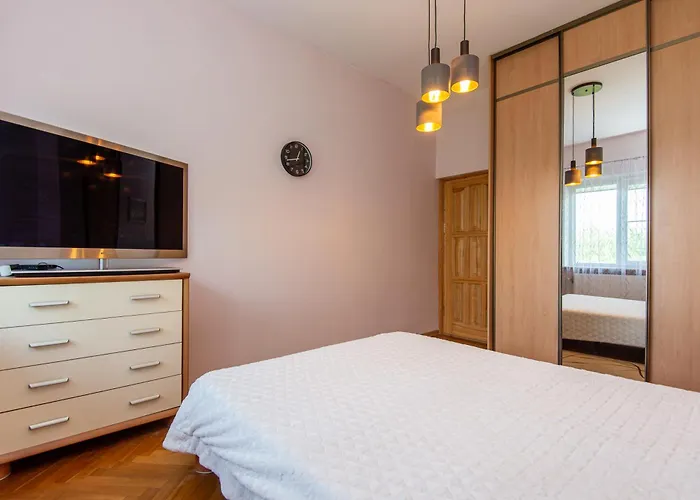 Birutes פלאנגה