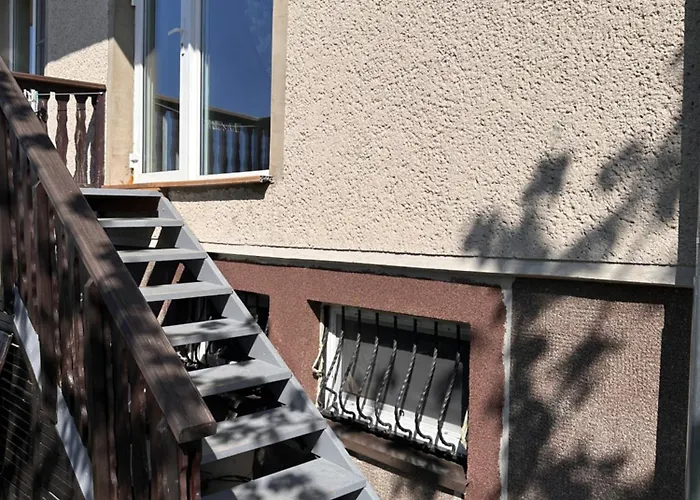 Birutes בית הארחה 3*