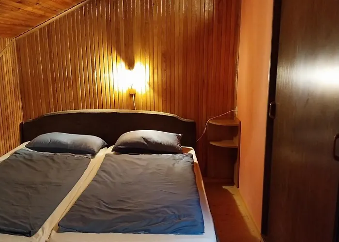 Birutes בית הארחה 3*